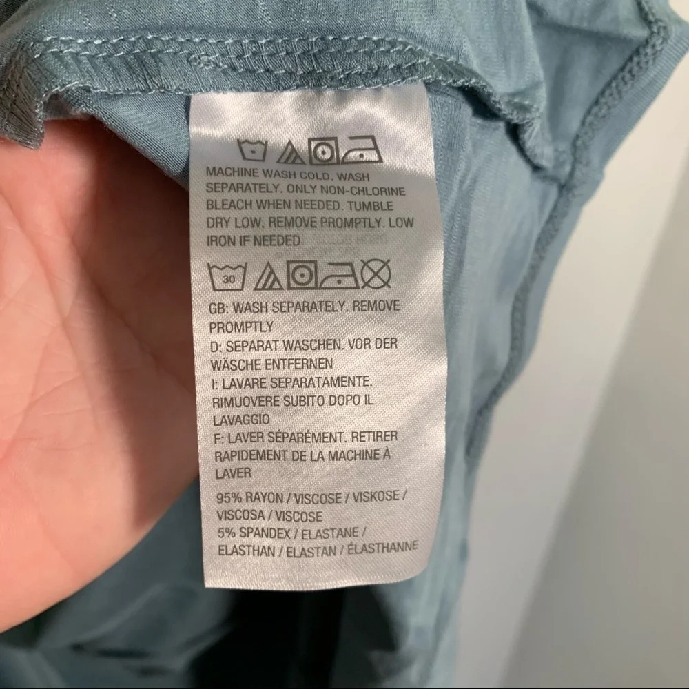LOGO by Lori Goldstein Women's Size XS Open Front Knit Vest with Hood Light Blue